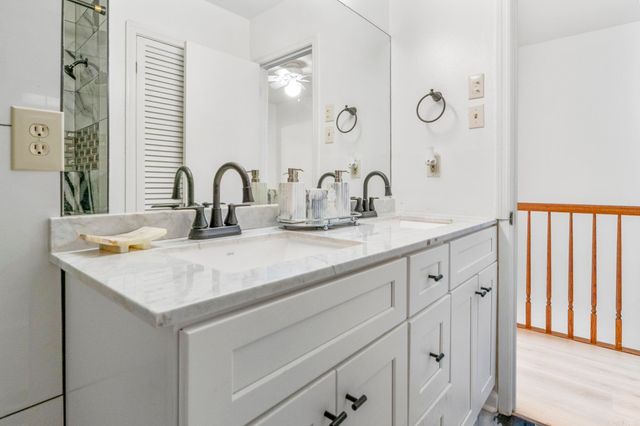 1824 N Hughes St Apt 1, Little Rock, AR 72207
