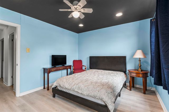 1824 N Hughes St Apt 1, Little Rock, AR 72207