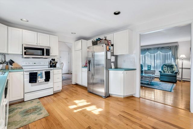 52 Windlass Lane, Centerville, MA 02632