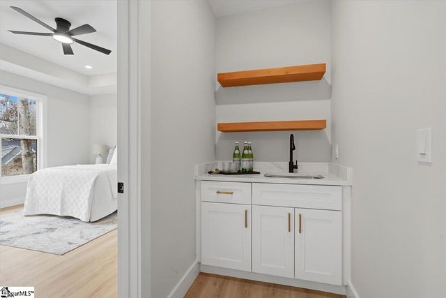 304 Ave Of Oaks, Anderson, SC 29621