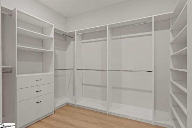 304 Ave Of Oaks, Anderson, SC 29621