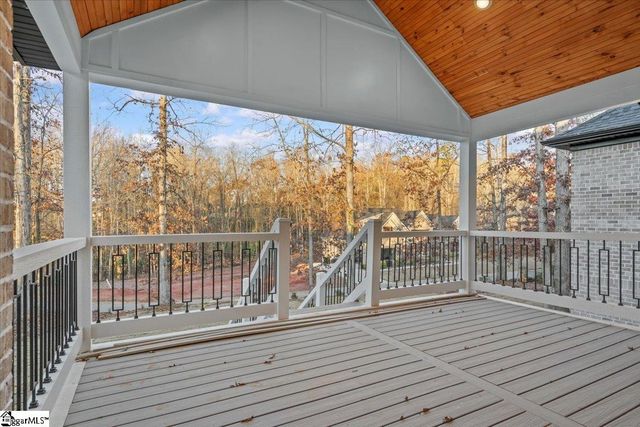 304 Ave Of Oaks, Anderson, SC 29621