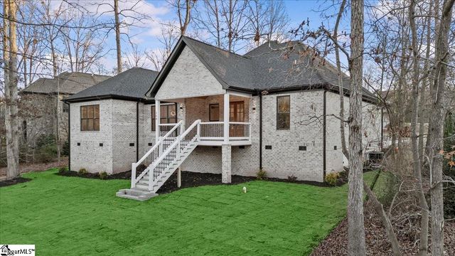 304 Ave Of Oaks, Anderson, SC 29621