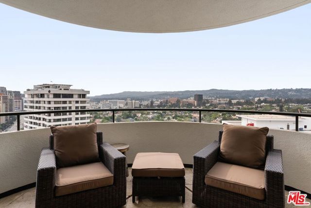 10560 Wilshire Boulevard 2003, Los Angeles, CA 90024