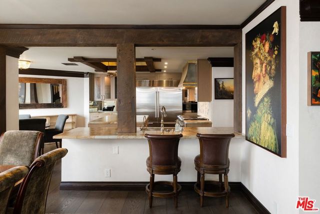 10560 Wilshire Boulevard 2003, Los Angeles, CA 90024