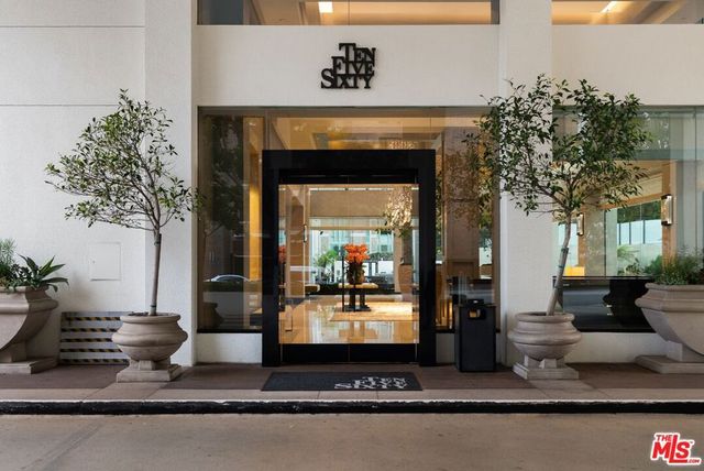 10560 Wilshire Boulevard 2003, Los Angeles, CA 90024