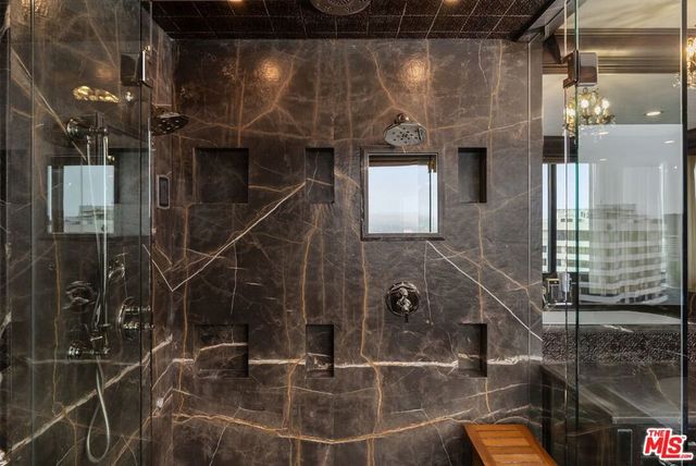 10560 Wilshire Boulevard 2003, Los Angeles, CA 90024