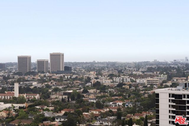 10560 Wilshire Boulevard 2003, Los Angeles, CA 90024