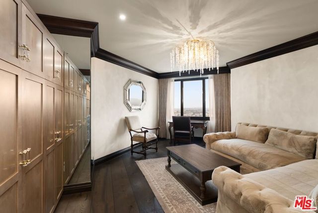 10560 Wilshire Boulevard 2003, Los Angeles, CA 90024