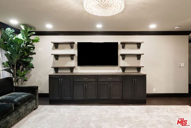 10560 Wilshire Boulevard 2003, Los Angeles, CA 90024