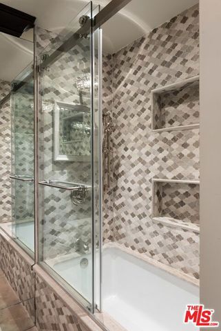 10560 Wilshire Boulevard 2003, Los Angeles, CA 90024