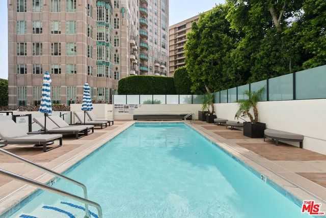 10560 Wilshire Boulevard 2003, Los Angeles, CA 90024