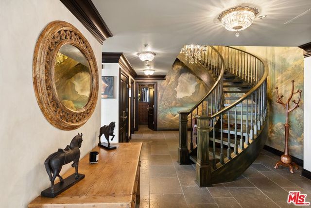 10560 Wilshire Boulevard 2003, Los Angeles, CA 90024