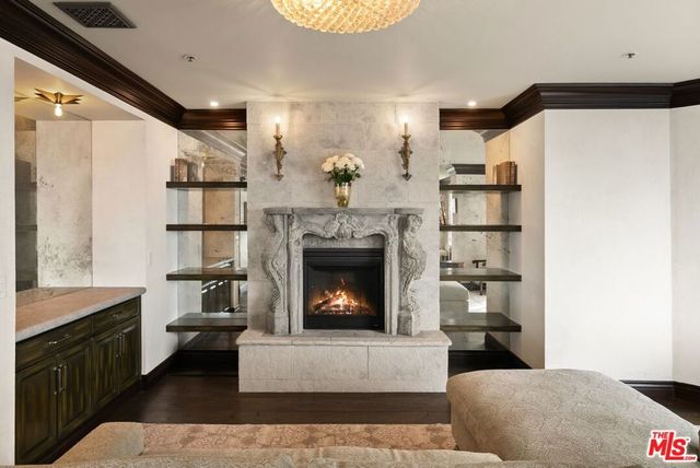 10560 Wilshire Boulevard 2003, Los Angeles, CA 90024