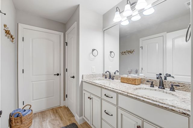 120 Fraser Pl, Hendersonville, TN 37075