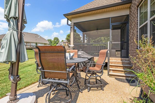 120 Fraser Pl, Hendersonville, TN 37075