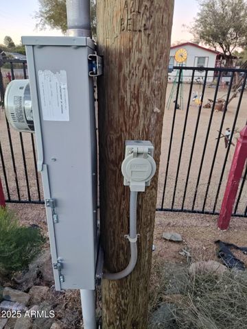 16125 S Apache Drive, Mayer, AZ 86333