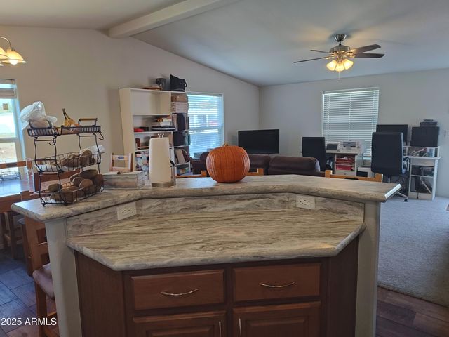 16125 S Apache Drive, Mayer, AZ 86333