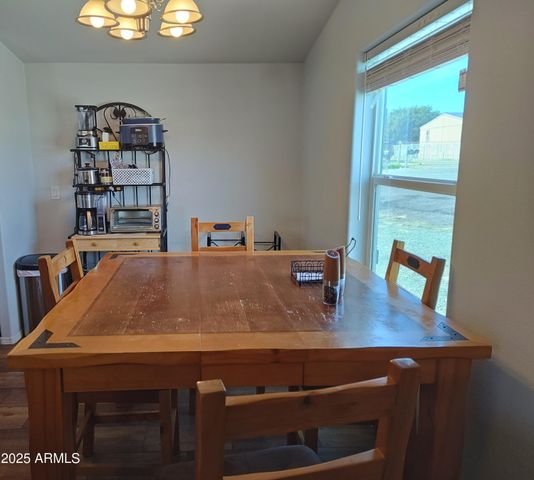 16125 S Apache Drive, Mayer, AZ 86333