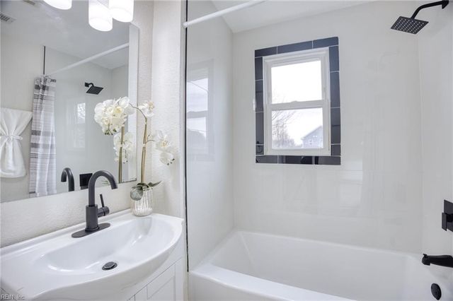 927 Palmer ST, Portsmouth, VA 23704