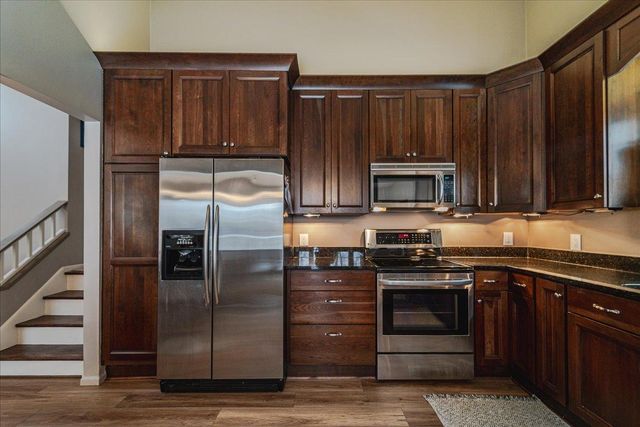 8857 Basswood Road, Eden Prairie, MN 55344