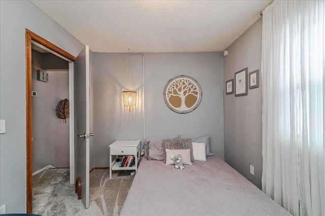 8857 Basswood Road, Eden Prairie, MN 55344