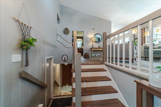 8857 Basswood Road, Eden Prairie, MN 55344