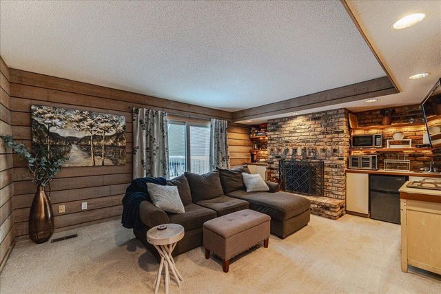 8857 Basswood Road, Eden Prairie, MN 55344