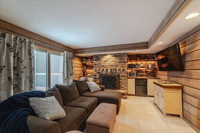 8857 Basswood Road, Eden Prairie, MN 55344