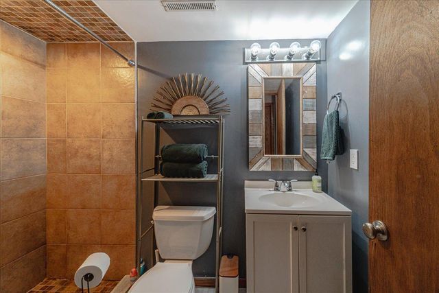 8857 Basswood Road, Eden Prairie, MN 55344