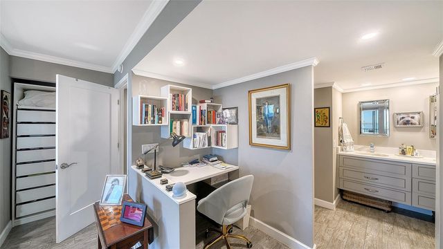 707 S GULFSTREAM AVENUE 505, Sarasota, FL 34236