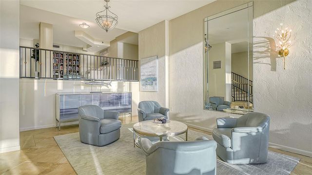 707 S GULFSTREAM AVENUE 505, Sarasota, FL 34236