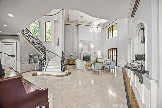 328 N Terrace View Drive, Monrovia, CA 91016