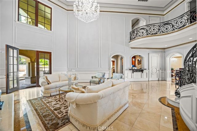 328 N Terrace View Drive, Monrovia, CA 91016