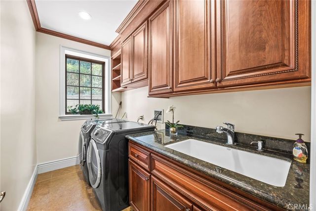 328 N Terrace View Drive, Monrovia, CA 91016