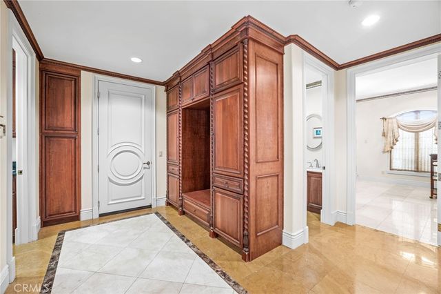 328 N Terrace View Drive, Monrovia, CA 91016