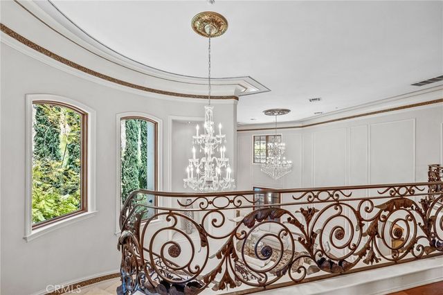 328 N Terrace View Drive, Monrovia, CA 91016