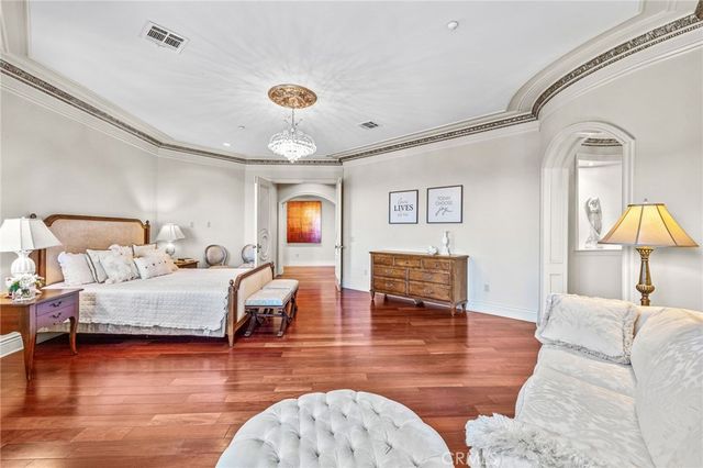 328 N Terrace View Drive, Monrovia, CA 91016