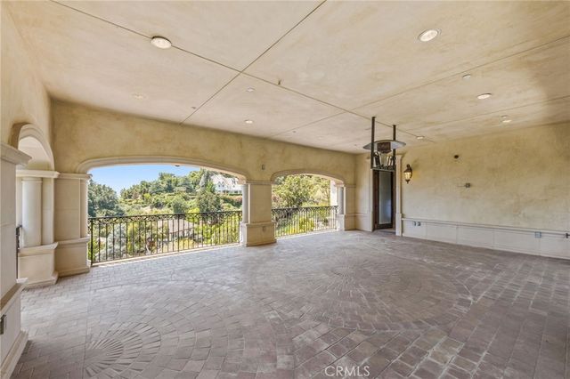 328 N Terrace View Drive, Monrovia, CA 91016