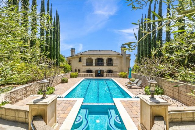 328 N Terrace View Drive, Monrovia, CA 91016