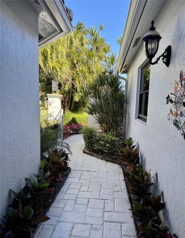 2108 NW 60th Circle, Boca Raton, FL 33496