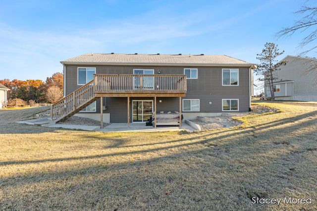 11791 Crystal Ridge Drive Ne, Algoma Twp, MI 49345