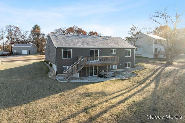 11791 Crystal Ridge Drive Ne, Algoma Twp, MI 49345