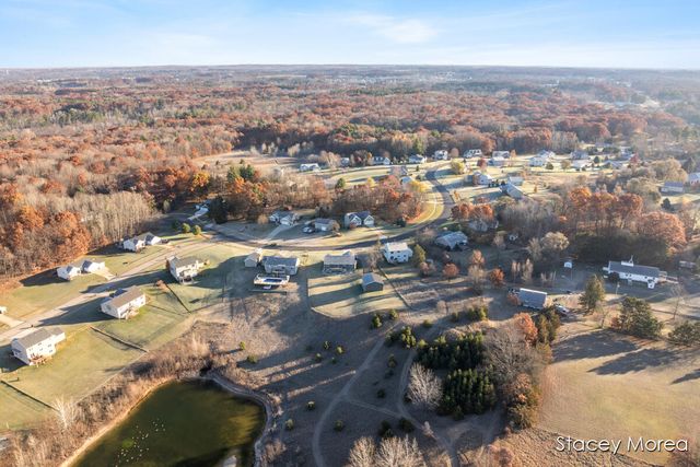 11791 Crystal Ridge Drive Ne, Algoma Twp, MI 49345