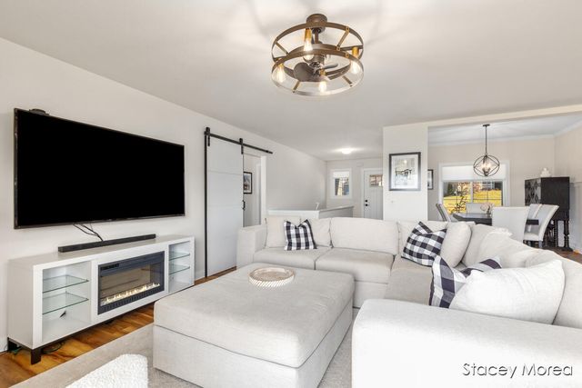 11791 Crystal Ridge Drive Ne, Algoma Twp, MI 49345