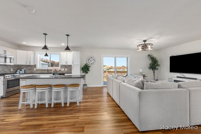 11791 Crystal Ridge Drive Ne, Algoma Twp, MI 49345