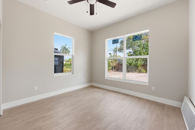 1705 NW 15th Street, Fort Lauderdale, FL 33311