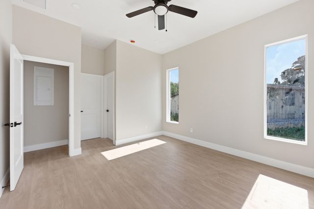 1705 NW 15th Street, Fort Lauderdale, FL 33311