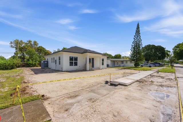 1705 NW 15th Street, Fort Lauderdale, FL 33311