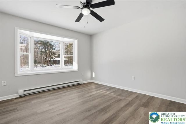 106 Greenleaf Drive, Tobyhanna Twp, PA 18334